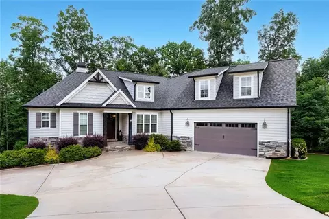 115 Rowboat Dr, Fayetteville, GA 30215