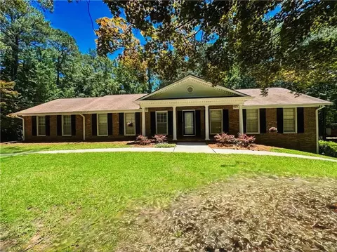 2571 Victory Dr, Douglasville, GA 30135