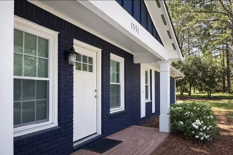 1551 Pine Glen Cir, Decatur, GA 30035