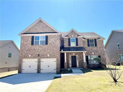 4845 Locherby Dr, Fairburn, GA 30213