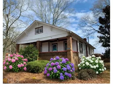 8702 Campbellton St, Douglasville, GA 30134