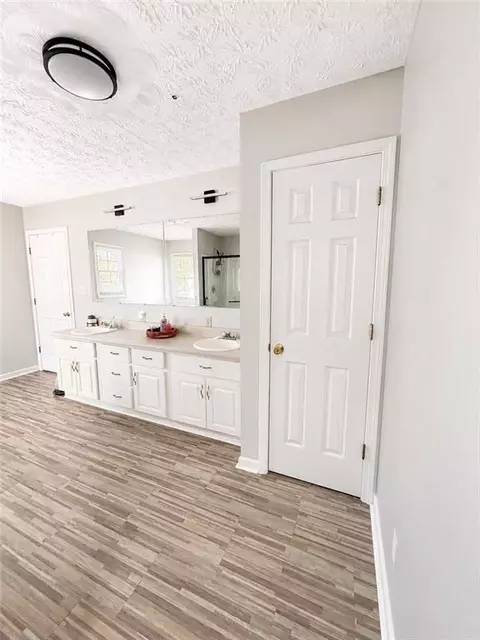 42 Eaves Dr, Temple, GA 30179 photo 9