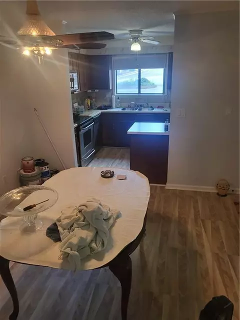 Dining - 1102 Pine Tree Dr #1102, Buford, GA 30518 photo 3 of 4
