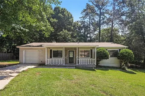 7550 Kevin Pl, Jonesboro, GA 30236