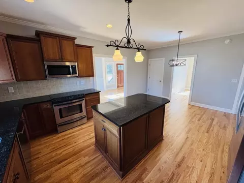 Kitchen - 1713 Townside Dr, Bishop, GA 30621 photo 4 of 4