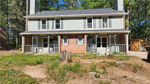 2595 Golfview Ter SE, Conyers, GA 30013