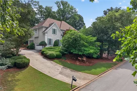 1995 Woods River Ln, Duluth, GA 30097