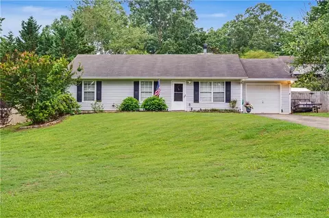 5934 Lake Lanier Heights Rd, Buford, GA 30518
