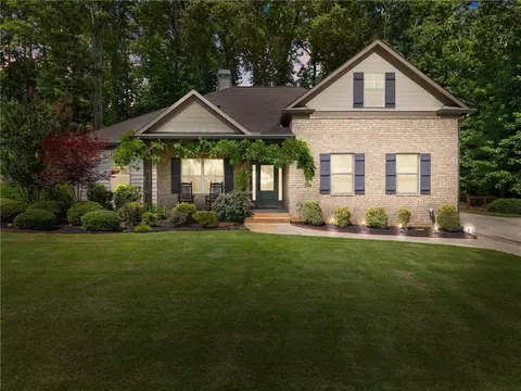 67 Blue Sky Dr, Dawsonville, GA 30534