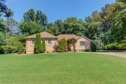 267 Ashbrook Dr, Athens, GA 30605