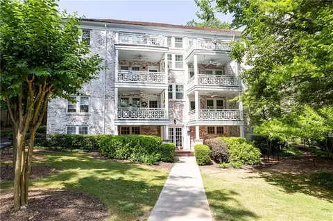 423 Clairemont Ave #19, Decatur, GA 30030