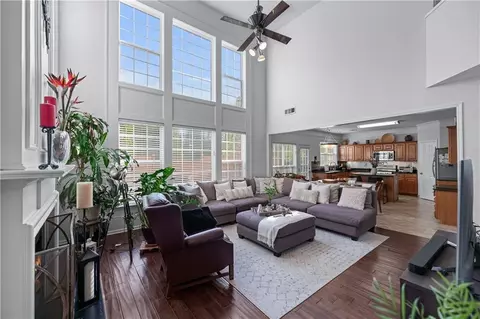 Living - 135 Splinter Ct, Suwanee, GA 30024 photo 3 of 3