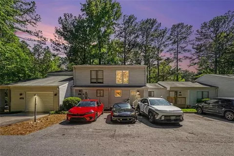303 Oak Ridge Dr, Villa Rica, GA 30180