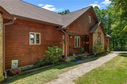 258 Neals Brow Rd, Menlo, GA 30731