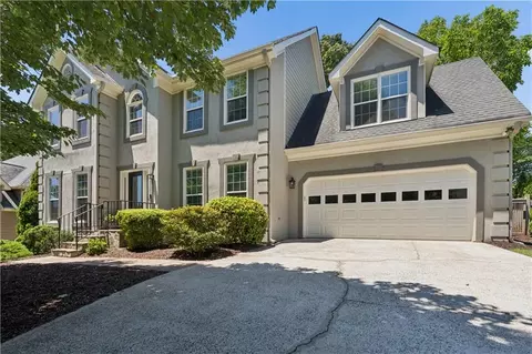 420 N Pine Dr, Alpharetta, GA 30022