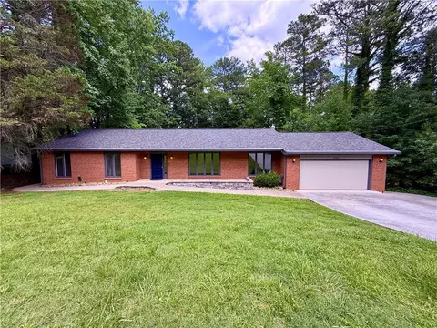 2200 Carey Pl, Marietta, GA 30066