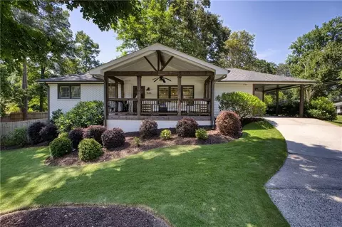 1530 Gaylor Dr SE, Smyrna, GA 30082