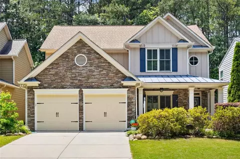 70 Moonlit Trl, Dallas, GA 30132