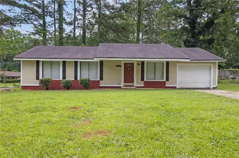 8998 Hurst Ct, Jonesboro, GA 30238