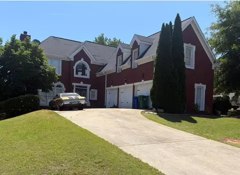 674 Masters Dr, Stone Mountain, GA 30087