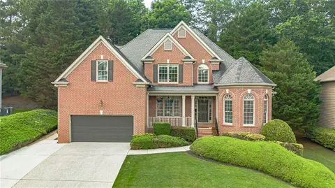 3928 Shadow Loch Dr, Suwanee, GA 30024