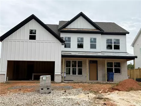 8229 Brown Cir, Marietta, GA 30066