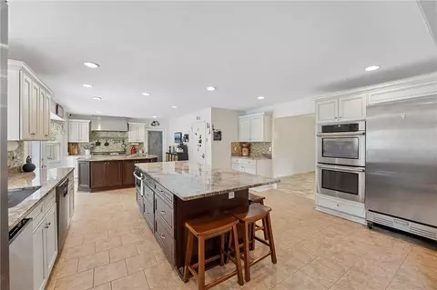 Kitchen - 378 Clyde Ct, Mcdonough, GA 30252 photo 3 of 10