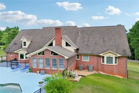 Exterior - 378 Clyde Ct, Mcdonough, GA 30252 photo 19 of 20