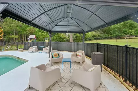 Exterior - 378 Clyde Ct, Mcdonough, GA 30252 photo 7 of 20