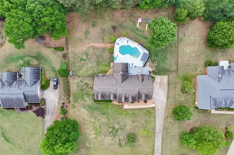 View/Area - 378 Clyde Ct, Mcdonough, GA 30252 photo 4 of 6