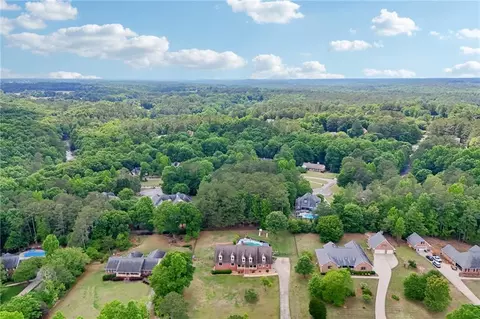 View/Area - 378 Clyde Ct, Mcdonough, GA 30252 photo 2 of 6