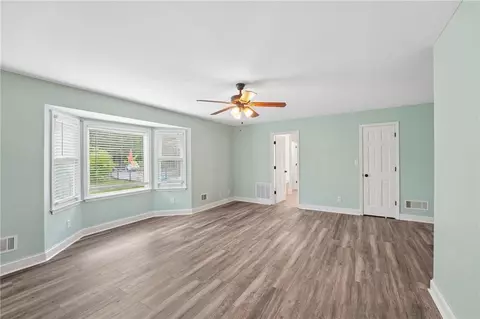 Living - 378 Clyde Ct, Mcdonough, GA 30252 photo 6 of 7