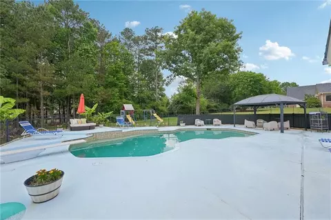 Exterior - 378 Clyde Ct, Mcdonough, GA 30252 photo 9 of 20