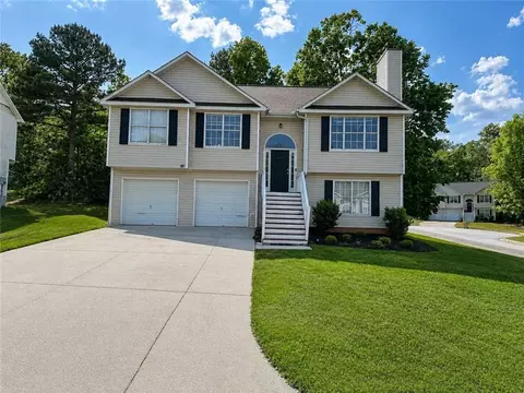 10637 Redbud Ln, Jonesboro, GA 30238