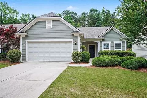 102 Crape Myrtle Dr, Griffin, GA 30223