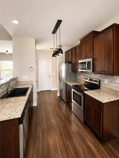 590 Cotton Dr, Jackson, GA 30233 photo 3