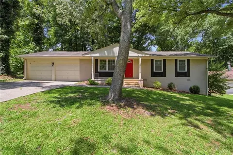 2017 Lindsey Ln, Decatur, GA 30035