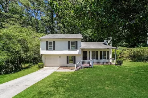 5575 La Fleur Trl, Lithonia, GA 30038