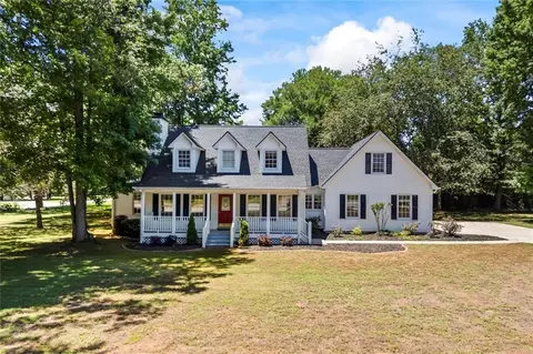 40 Mill Rd, Jefferson, GA 30549