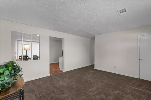 Living - 1832 Mcdonough Rd, Hampton, GA 30228 photo 1 of 2