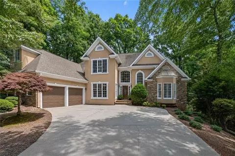 1605 Amberwood Ct, Woodstock, GA 30189