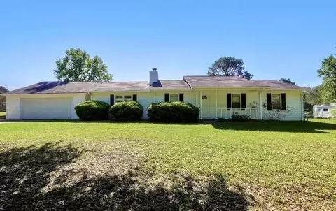 1187 Dixie Rd, Covington, GA 30014
