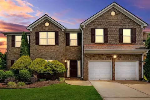 19 Laurelcrest Ln, Dallas, GA 30132