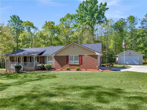 316 Satie Creek Way, Mcdonough, GA 30253