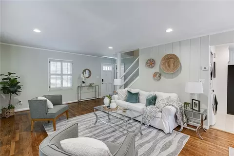 Living - 3173 Parkridge Cres, Chamblee, GA 30341 photo 2 of 5