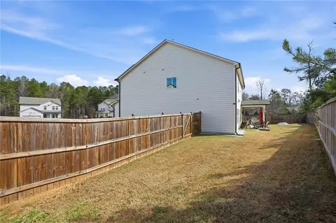 Exterior - 168 Brookstone Park E, Acworth, GA 30101 photo 8 of 8