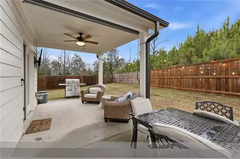 Exterior - 168 Brookstone Park E, Acworth, GA 30101 photo 3 of 8