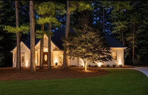 808 Muirfield Ct, Woodstock, GA 30189