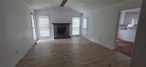 Living - 318 Brookstone Dr, Lagrange, GA 30241 photo 1 of 2
