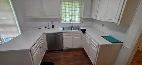 Kitchen - 318 Brookstone Dr, Lagrange, GA 30241 photo 1 of 1